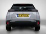 Peugeot e-2008 SUV EV Allure 50 kWh 136pk | Accu 93% | Navigatie | Climate Control | Cruise Control | Parkeersensoren | Keyless | Bluetooth | Apple CarPlay / Android Auto | DAB+ radio | Elektrisch inklapbare spiegels | Afneembare RMC trekhaak | Donker getint glas | 17" lichtmetalen velgen |