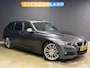 BMW 3-Serie Touring 328i Upgrade Edition M-Sport|PANO|HUD|BIXENON|LEDER|TREKHAAK|CRUISE|STOELV|CAMERA|BLUETOOTH|19INCH|