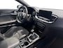 Kia ProCeed 1.0 T-GDI GT-PlusLine | Elektr. Schuif-/kanteldak | Elektr. achterklep | Achteruitrijcamera | Climate Control | Cruise Control | Stoel- en stuurverwarming |
