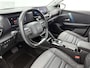 Citroën E-C4 136pk Shine 50 kWh Automaat | Accu 94% | Trekhaak | Schuif-/Kanteldak | Navigatie | Climate Control | Adaptieve Cruise Control | 18"LMV | Full-LED | Dodehoekdetectie | Apple Carplay/Android Auto |