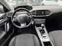 Peugeot 308 SW 110 Pk Benzine *** Unieke Kilometerstand *** * Navigatie * Climate & Cruise Control * Achteruitrij Camera * Parkeersensoren * L.M. Velgen * Vingerhoets; Vierde Generatie Eersteklas Service. Al meer dan 100 jaar een begrip in de Brabantse Kempen