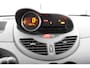 Renault Twingo 1.2 16V Authentique met airco en cruisecontrol