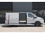 Ford E-Transit Custom 340 L2H1 Sport 71 kWh 218pk - 2x Schuif - Stoel/Stuurverwarming - Cruise - Keyless - Rijklaar