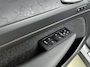 Volvo EX40 Extended Range Plus Black Edition | 20 inch LM | Harman/Kardon | PDC V+A en Camera | Elektrische stoelbediening met geheugen | Stoel + Stuur verwarming | Warmtepomp |