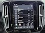Volvo EX40 Extended Range Plus Black Edition | 20 inch LM | Harman/Kardon | PDC V+A en Camera | Elektrische stoelbediening met geheugen | Stoel + Stuur verwarming | Warmtepomp |