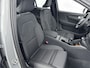 Volvo EX40 Extended Range Plus Black Edition | 20 inch LM | Harman/Kardon | PDC V+A en Camera | Elektrische stoelbediening met geheugen | Stoel + Stuur verwarming | Warmtepomp |