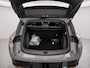 Leapmotor B05 ProMax Design 67.1 kWh | Carplay | Adaptieve Cruise Control | Panoramadak | Parkeersensor achter | Rondomzicht camera | Voorstoelen verwarmd | Extra getint glas | Keyless | Led-verlichting | 19" Lichtmetalen velgen | Led-verlichting |