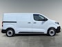 Opel Vivaro-e Electric L2 75 kWh 136pk | ACTIE | 8 jaar garantie | Houten afwerking laadruimte | Multimedia | Apple Carplay | Android Auto | Achteruitrijcamera | Parkeersensoren voor en achter | Dode hoek detectie | Digitale cockpit | Stuurwielbediening | Mistlampen | Licht- en regensensor | Automatic light | Tussenwand comfort met raam | Bestuurdersstoel comfort | Bank voorpassagiers | Reservewiel | van €47.420 voor €29.995 ex. BTW rijklaar