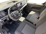 Opel Vivaro-e Electric L2 75 kWh 136pk | ACTIE | 8 jaar garantie | Houten afwerking laadruimte | Multimedia | Apple Carplay | Android Auto | Achteruitrijcamera | Parkeersensoren voor en achter | Dode hoek detectie | Digitale cockpit | Stuurwielbediening | Mistlampen | Licht- en regensensor | Automatic light | Tussenwand comfort met raam | Bestuurdersstoel comfort | Bank voorpassagiers | Reservewiel | van €47.420 voor €29.995 ex. BTW rijklaar