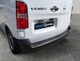 Opel Vivaro-e Electric L2 75 kWh 136pk | ACTIE | 8 jaar garantie | Houten afwerking laadruimte | Multimedia | Apple Carplay | Android Auto | Achteruitrijcamera | Parkeersensoren voor en achter | Dode hoek detectie | Digitale cockpit | Stuurwielbediening | Mistlampen | Licht- en regensensor | Automatic light | Tussenwand comfort met raam | Bestuurdersstoel comfort | Bank voorpassagiers | Reservewiel | van €47.420 voor €29.995 ex. BTW rijklaar