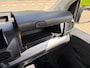 Opel Vivaro-e Electric L2 75 kWh 136pk | ACTIE | 8 jaar garantie | Houten afwerking laadruimte | Multimedia | Apple Carplay | Android Auto | Achteruitrijcamera | Parkeersensoren voor en achter | Dode hoek detectie | Digitale cockpit | Stuurwielbediening | Mistlampen | Licht- en regensensor | Automatic light | Tussenwand comfort met raam | Bestuurdersstoel comfort | Bank voorpassagiers | Reservewiel | van €47.420 voor €29.995 ex. BTW rijklaar