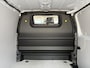 Opel Vivaro-e Electric L2 75 kWh 136pk | ACTIE | 8 jaar garantie | Houten afwerking laadruimte | Multimedia | Apple Carplay | Android Auto | Achteruitrijcamera | Parkeersensoren voor en achter | Dode hoek detectie | Digitale cockpit | Stuurwielbediening | Mistlampen | Licht- en regensensor | Automatic light | Tussenwand comfort met raam | Bestuurdersstoel comfort | Bank voorpassagiers | Reservewiel | van €47.420 voor €29.995 ex. BTW rijklaar