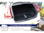Volvo V40 T3 Kinetic, Navi, PDC