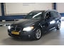BMW 3-Serie Touring 318i Business Line / NAP / * NIEUW MODEL * ! ! !