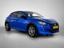 Peugeot e-208 EV Allure Pack 50 kWh 136pk | Accu 96% | Navigatie via Apple Carplay / Android Auto | Achteruitrijcamera | 3D Cockpit | Climate Control | Cruise Control | Parkeersensoren | Stof/kunstleder | Keyless start | DAB+ radio | Led koplampen | Donker getint glas | All seasonbanden | 16" lichtmetalen velgen |