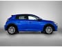Peugeot e-208 EV Allure Pack 50 kWh 136pk | Accu 96% | Navigatie via Apple Carplay / Android Auto | Achteruitrijcamera | 3D Cockpit | Climate Control | Cruise Control | Parkeersensoren | Stof/kunstleder | Keyless start | DAB+ radio | Led koplampen | Donker getint glas | All seasonbanden | 16" lichtmetalen velgen |