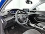 Peugeot e-208 EV Allure Pack 50 kWh 136pk | Accu 96% | Navigatie via Apple Carplay / Android Auto | Achteruitrijcamera | 3D Cockpit | Climate Control | Cruise Control | Parkeersensoren | Stof/kunstleder | Keyless start | DAB+ radio | Led koplampen | Donker getint glas | All seasonbanden | 16" lichtmetalen velgen |
