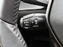 Peugeot e-208 EV Allure Pack 50 kWh 136pk | Accu 96% | Navigatie via Apple Carplay / Android Auto | Achteruitrijcamera | 3D Cockpit | Climate Control | Cruise Control | Parkeersensoren | Stof/kunstleder | Keyless start | DAB+ radio | Led koplampen | Donker getint glas | All seasonbanden | 16" lichtmetalen velgen |