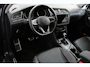 Volkswagen Tiguan 1.5 TSI DSG Active Navigatie App connect Wireless Adaptieve Cruise Control Travel Assist Parkeersensoren Camera Park Assist Stoel- en stuurverwarming Elektrische achterklep Virtual Cockpit