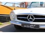 Mercedes-Benz SL 230