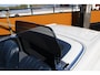 Mercedes-Benz SL 230