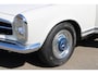 Mercedes-Benz SL 230