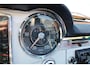 Mercedes-Benz SL 230