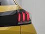 Peugeot e-208 EV Allure Pack 50 kWh 136pk | Accu 93% | Navigatie | Achteruitrijcamera | 3D Cockpit | Climate Control | Adaptieve Cruise Control | Parkeersensoren | Stoelverwarming | Stof/kunstleder | Keyless | Apple Carplay / Android Auto | DAB+ radio | Led koplampen | Donker getint glas | 16" lichtmetalen velgen |