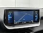 Peugeot e-208 EV Allure Pack 50 kWh 136pk | Accu 93% | Navigatie | Achteruitrijcamera | 3D Cockpit | Climate Control | Adaptieve Cruise Control | Parkeersensoren | Stoelverwarming | Stof/kunstleder | Keyless | Apple Carplay / Android Auto | DAB+ radio | Led koplampen | Donker getint glas | 16" lichtmetalen velgen |