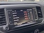 Opel Vivaro 1.5 CDTI L3H1 DC Selection / 6-Persoons / Cruise-Control / Trekhaak / Zijschuifdeur-Rechts / Houten-Vloer / Zijwandbekleding / Apple-Carplay & Android-Auto / Navi / Radio-Bluetooth / Airco / 16'' All-Seasons / ENZ.