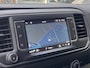 Opel Vivaro 1.5 CDTI L3H1 DC Selection / 6-Persoons / Cruise-Control / Trekhaak / Zijschuifdeur-Rechts / Houten-Vloer / Zijwandbekleding / Apple-Carplay & Android-Auto / Navi / Radio-Bluetooth / Airco / 16'' All-Seasons / ENZ.