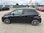 Toyota Yaris 1.5 Hybrid Bi-Tone