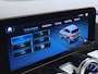 Mercedes-Benz EQA 250 AMG 71kWh // Trekhaak // Panoramadak // 360 Camera // Memory Stoelen // Sfeerverlichting // 19" AMG Velgen // Carplay