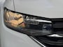 Volkswagen T-Cross 1.0 TSI Life Apple CarPlay/Android Auto | Adaptieve cruise control | Airconditioning | DAB ontvanger | Dode hoek detectie | Lichtmetalen velgen | Parkeersensoren voor en achter