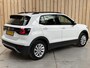 Volkswagen T-Cross 1.0 TSI Life Apple CarPlay/Android Auto | Adaptieve cruise control | Airconditioning | DAB ontvanger | Dode hoek detectie | Lichtmetalen velgen | Parkeersensoren voor en achter