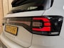 Volkswagen T-Cross 1.0 TSI Life Apple CarPlay/Android Auto | Adaptieve cruise control | Airconditioning | DAB ontvanger | Dode hoek detectie | Lichtmetalen velgen | Parkeersensoren voor en achter
