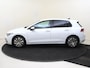 Volkswagen Golf 1.4 eHybrid Style | SoH 97% | Achteruitrijcamera | ErgoActive stoelen | Keyless | Adaptieve cruise control | Dodehoekdetectie | 3-zone airco | Navigatie |
