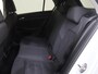 Volkswagen Golf 1.4 eHybrid Style | SoH 97% | Achteruitrijcamera | ErgoActive stoelen | Keyless | Adaptieve cruise control | Dodehoekdetectie | 3-zone airco | Navigatie |