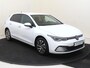 Volkswagen Golf 1.4 eHybrid Style | SoH 97% | Achteruitrijcamera | ErgoActive stoelen | Keyless | Adaptieve cruise control | Dodehoekdetectie | 3-zone airco | Navigatie |