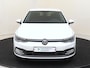 Volkswagen Golf 1.4 eHybrid Style | SoH 97% | Achteruitrijcamera | ErgoActive stoelen | Keyless | Adaptieve cruise control | Dodehoekdetectie | 3-zone airco | Navigatie |