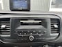 Opel Vivaro-e Combi L3H1 75 kWh 100% Elektrische Rolstoel 9-Persoons Laadklep CDT systeem Invalide Airco Cruise controle Automaat Telefoonverbinding Taxi Groepsvervoer BCT taximeter