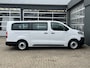 Opel Vivaro-e Combi L3H1 75 kWh 100% Elektrische Rolstoel 9-Persoons Laadklep CDT systeem Invalide Airco Cruise controle Automaat Telefoonverbinding Taxi Groepsvervoer BCT taximeter