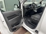 Opel Vivaro-e Combi L3H1 75 kWh 100% Elektrische Rolstoel 9-Persoons Laadklep CDT systeem Invalide Airco Cruise controle Automaat Telefoonverbinding Taxi Groepsvervoer BCT taximeter
