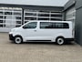 Opel Vivaro-e Combi L3H1 75 kWh 100% Elektrische Rolstoel 9-Persoons Laadklep CDT systeem Invalide Airco Cruise controle Automaat Telefoonverbinding Taxi Groepsvervoer BCT taximeter
