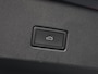 Volkswagen T-Roc 1.5 TSI R-Line Business 150pk DSG | Afneembare Trekhaak | Elektrische Achterklep | Camera | Navi via App-connect | LED | Side Assist | Stoelverwarming |