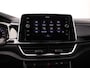 Volkswagen T-Roc 1.5 TSI R-Line Business 150pk DSG | Afneembare Trekhaak | Elektrische Achterklep | Camera | Navi via App-connect | LED | Side Assist | Stoelverwarming |