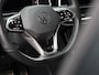 Volkswagen T-Roc 1.5 TSI R-Line Business 150pk DSG | Afneembare Trekhaak | Elektrische Achterklep | Camera | Navi via App-connect | LED | Side Assist | Stoelverwarming |