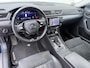 Skoda Superb Combi 1.4 TSI iV Edition Plus | Trekhaak | ACC | Parkeerhulp | Elek. Achterklep | Elek. Stoelen | Stuur-/Stoelverwarming V+A | Matrix LED | Carplay | 18'' |