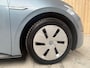 Volkswagen ID.3 Life 58 kWh Adpatieve cruise control | Apple CarPlay/Android Auto | Climate control | DAB ontvanger | LED koplampen | Navigatiesysteem | Rijstrooksensor | Voorstoelen verwarmd | Parkeersensoren voor en achter