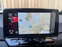 Volkswagen ID.3 Life 58 kWh Adpatieve cruise control | Apple CarPlay/Android Auto | Climate control | DAB ontvanger | LED koplampen | Navigatiesysteem | Rijstrooksensor | Voorstoelen verwarmd | Parkeersensoren voor en achter
